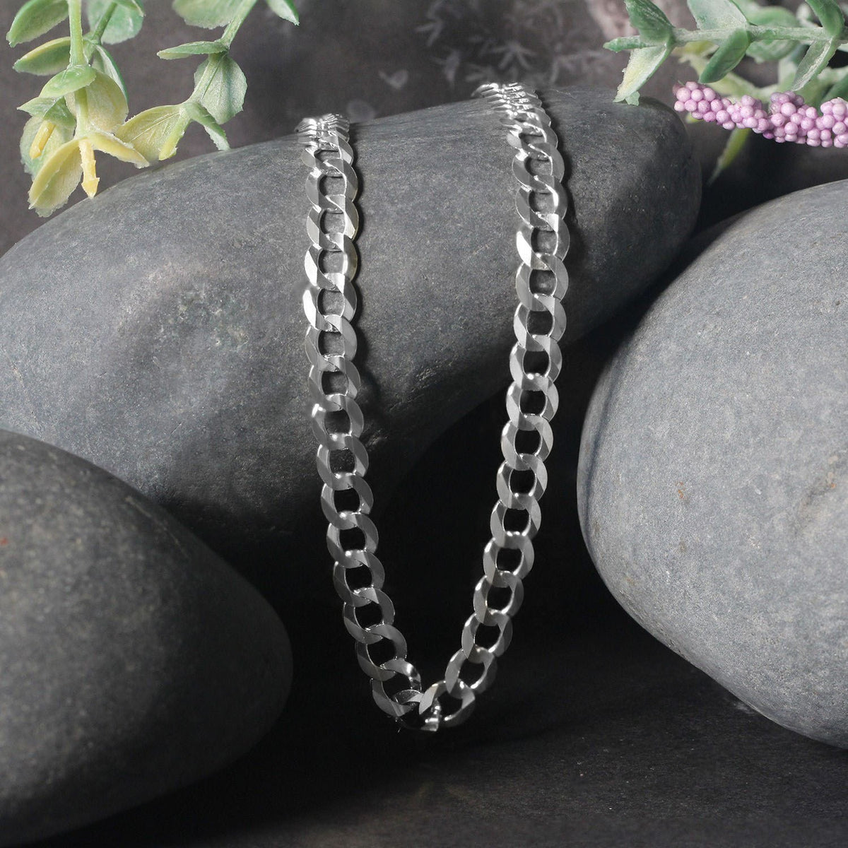 14k White Gold Solid Curb Chain (5.70 mm)