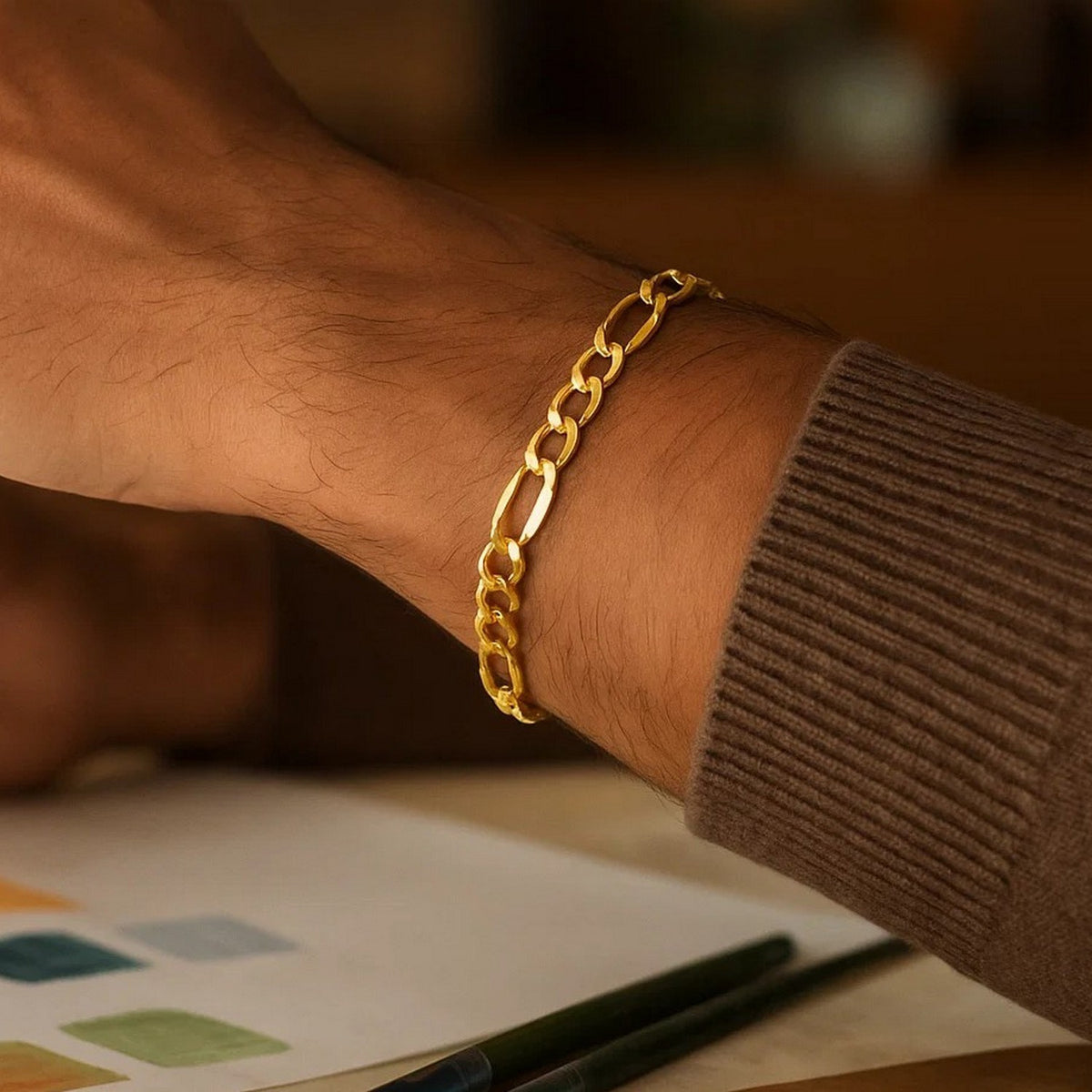 10k Yellow Gold Lite Figaro Bracelet (6.60 mm)