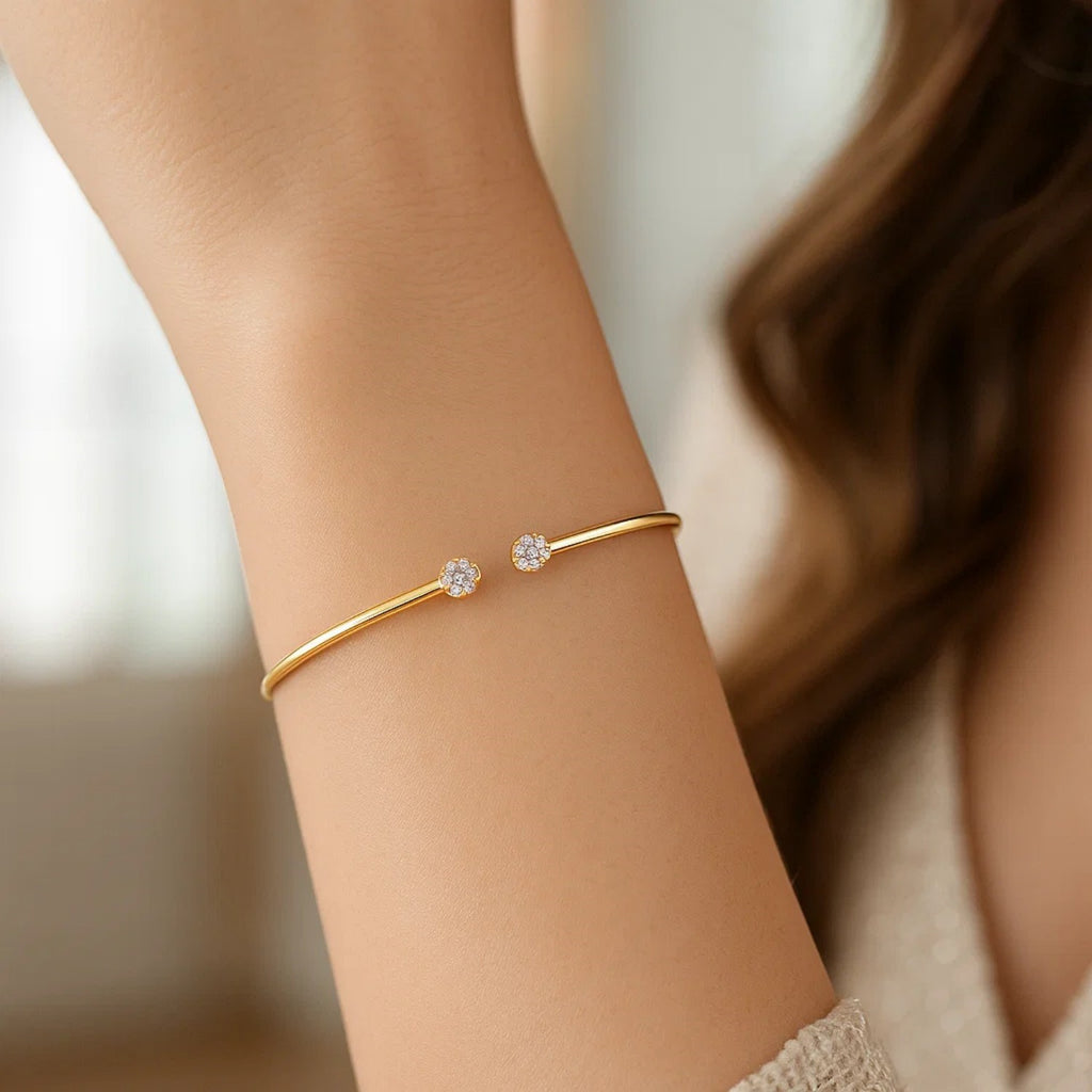 14k Yellow Gold High Polish Diamond Cluster Bangle (2.00 mm)