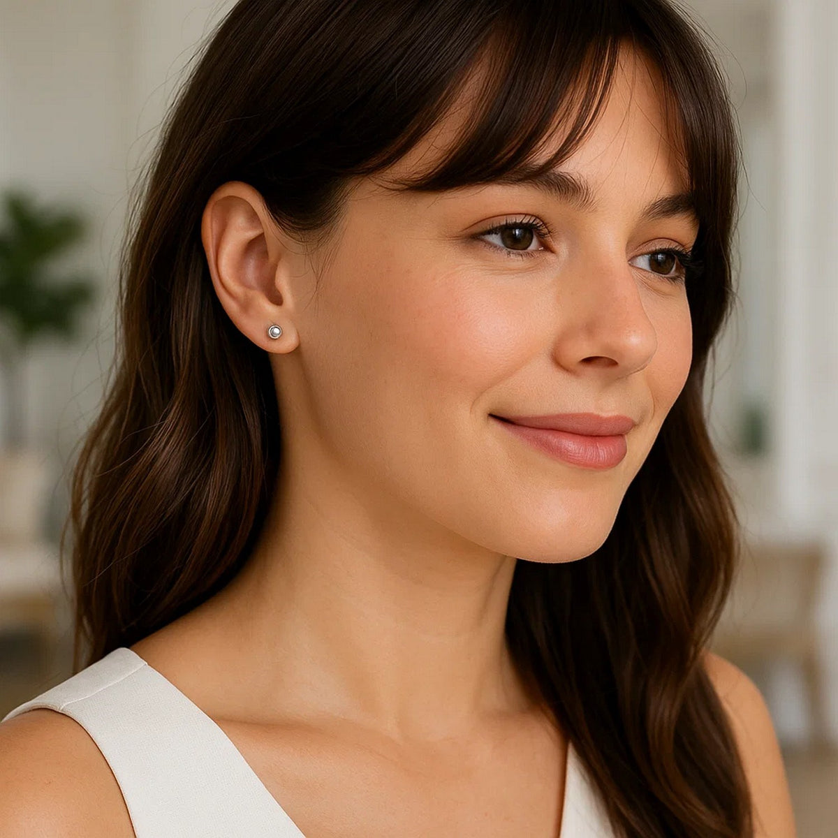 14k White Gold Round Stud Earrings (4mm)