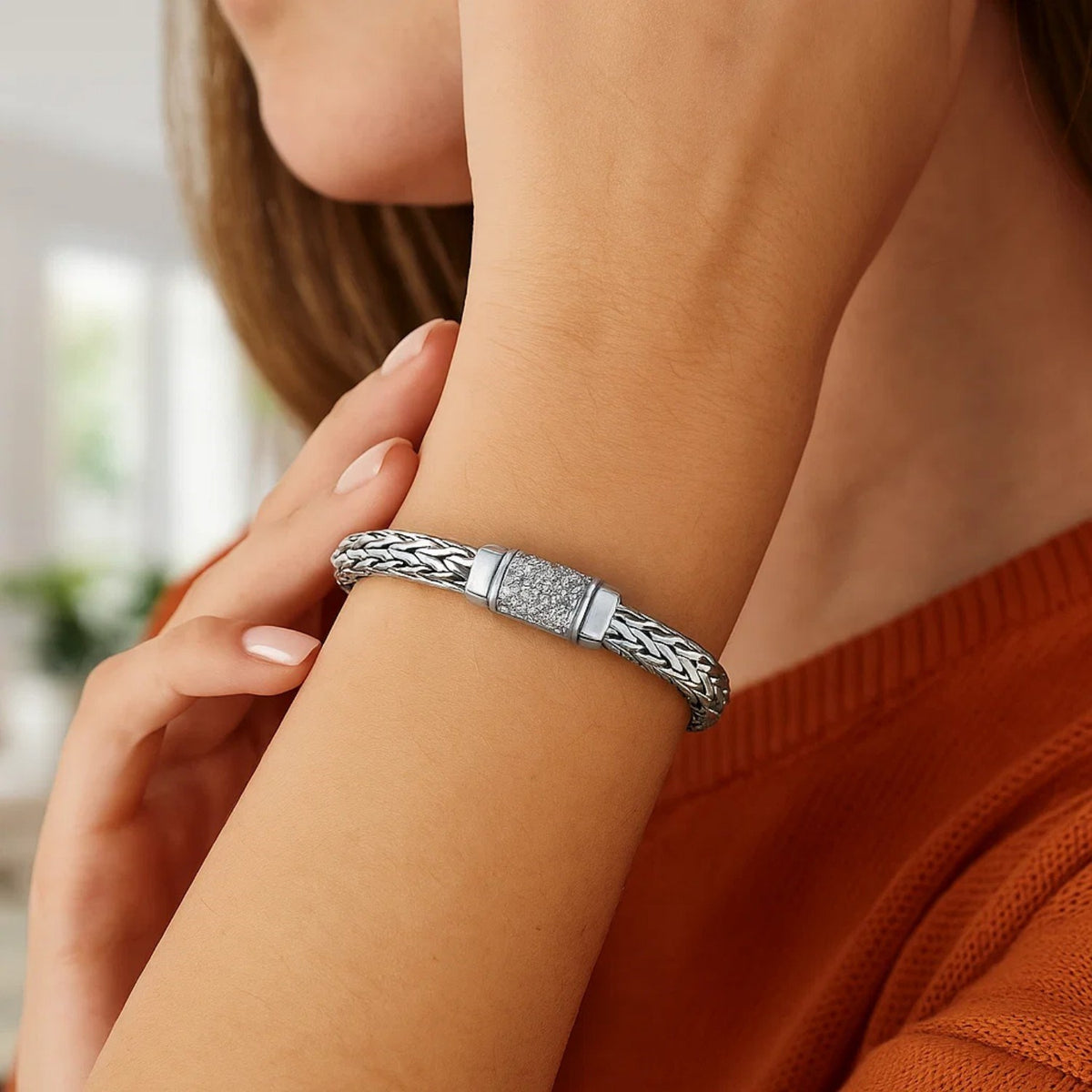 Sterling Silver Weave Motif Bracelet with White Sapphire Accents (6.35 mm)
