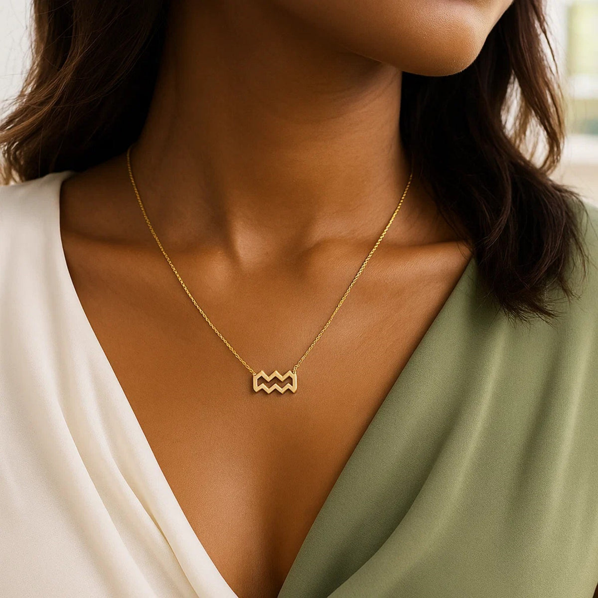 14K Yellow Gold Aquarius Necklace
