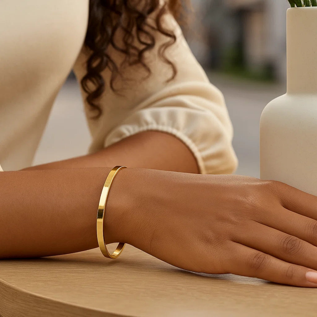 14K Yellow Gold Classic Bangle (4.00 mm)
